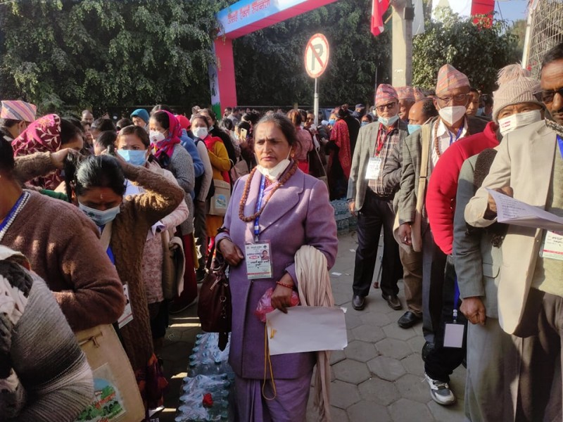 कांग्रेस १४औँ महाधिवेशन : पदाधिकारी र सदस्यका लागि मतदान सुरु