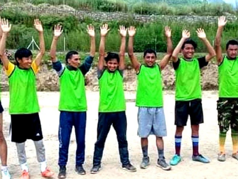 हुम्लाको मैत्रीपुर्ण फुटबलमा सञ्चारकर्मीको टिम पराजित 