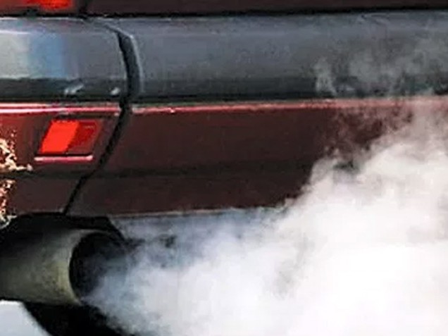 प्रदूषण निस्कने गाडी चलाए लाख जरिवाना