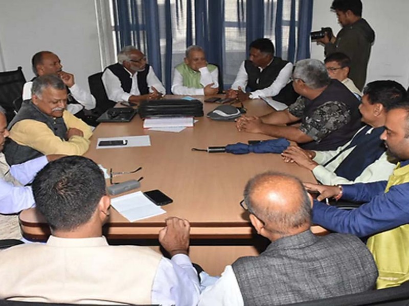 विश्वासको मत दिने निर्णय गर्ने अधिकार अध्यक्ष ठाकुरलाई