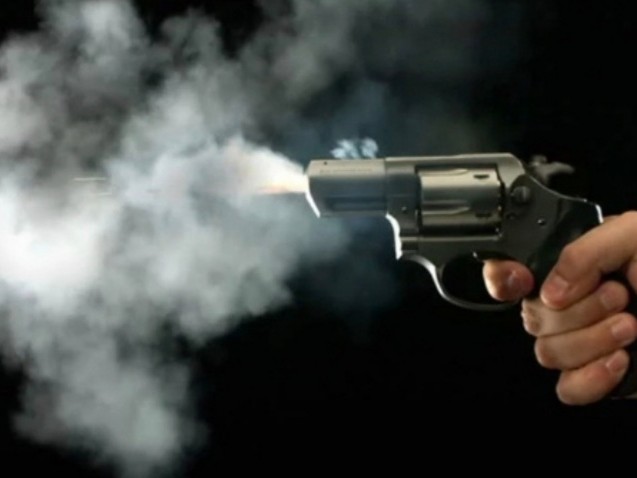 क्याम्पसमा गोली चल्दा कम्तिमा आठ जनाको मृत्यु