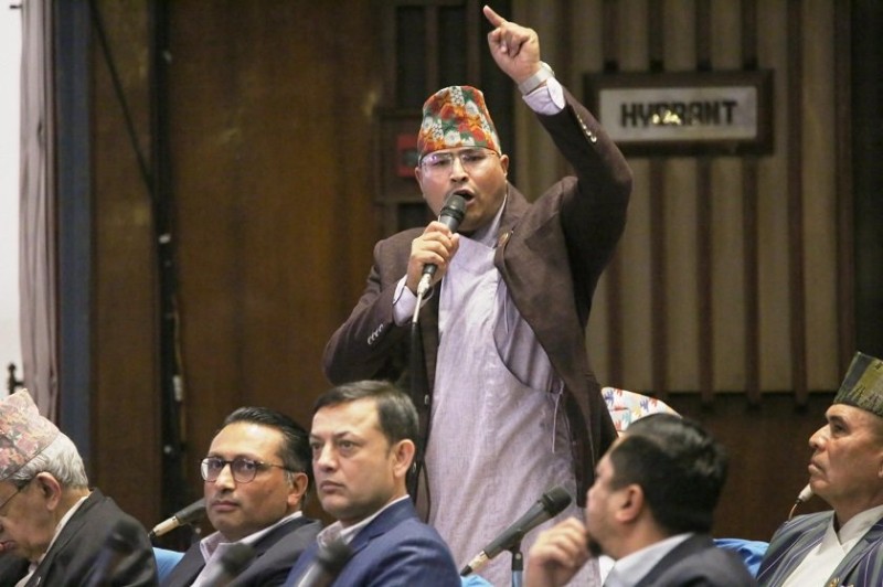 'सरकारी विद्यालय पढ्ने गरिबका छोराछोरी पढ्नबाट वञ्चित भए'
