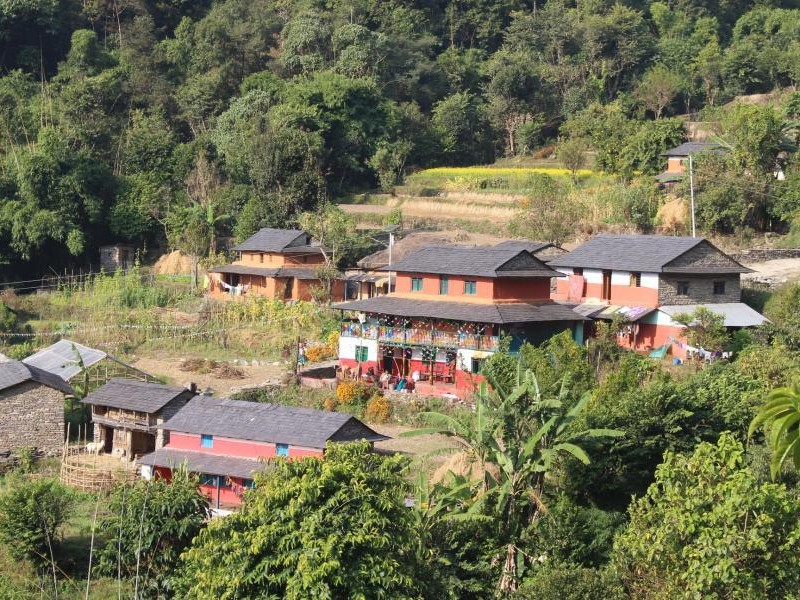 ताराखोला बन्दैछ ‘स्टोन भिलेज’