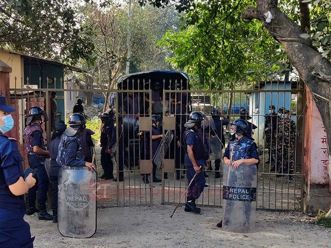 कारागारमा दोहोरो झडप, ६ जना कैदीबन्दी घाइते