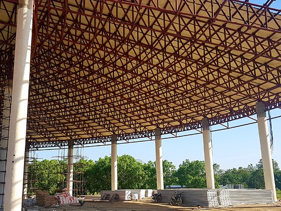 आधुनिक सभाहल निर्माण