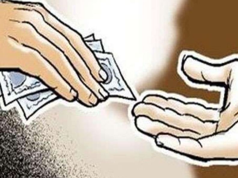 जग्गा नामसारी गर्दा घुस मागेपछि...