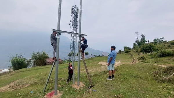 नेपाल टेलिकमको टावरमा विद्युत् जडान अन्तिम चरणमा