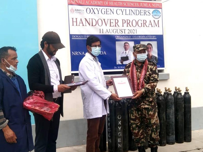 अक्सिजन सिलिण्डरसहित जुम्ला पुगे सुजल