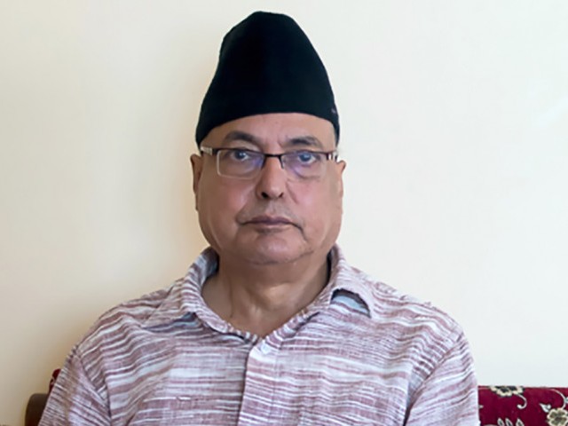 प्रदीपले किन छाडे माधव नेपालको साथ ?