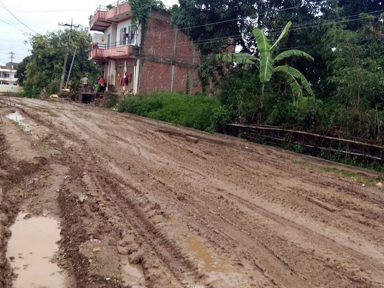 राजमार्गभन्दा भित्री सडक जोखिमपूर्ण