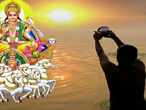 आइतबार बिहानै सूर्य देवताको पूजा गर्दा मिल्नेछ यी लाभ