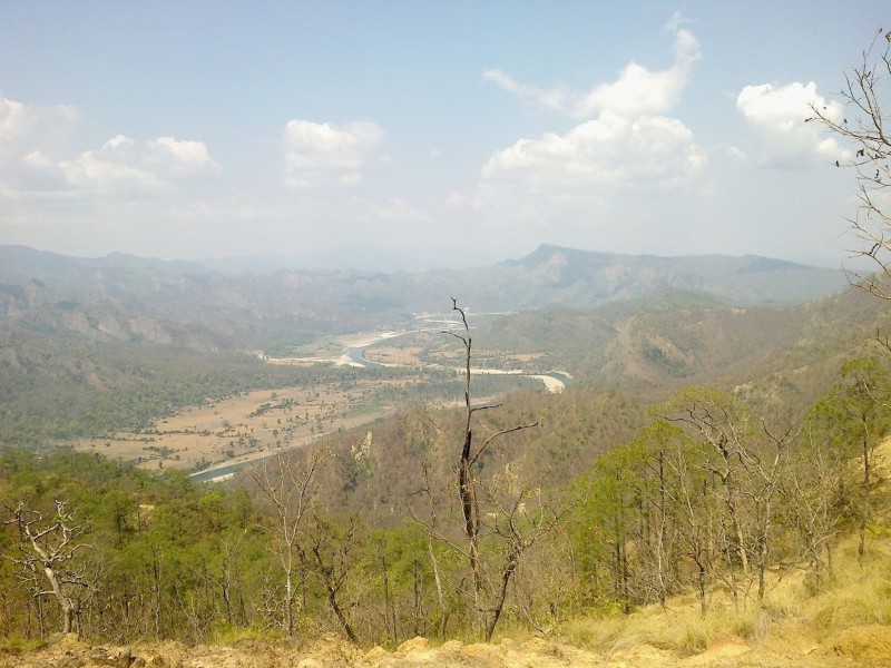 तरंगामा विद्युत लाइन पुगे अन्धकारमै स्थानीय