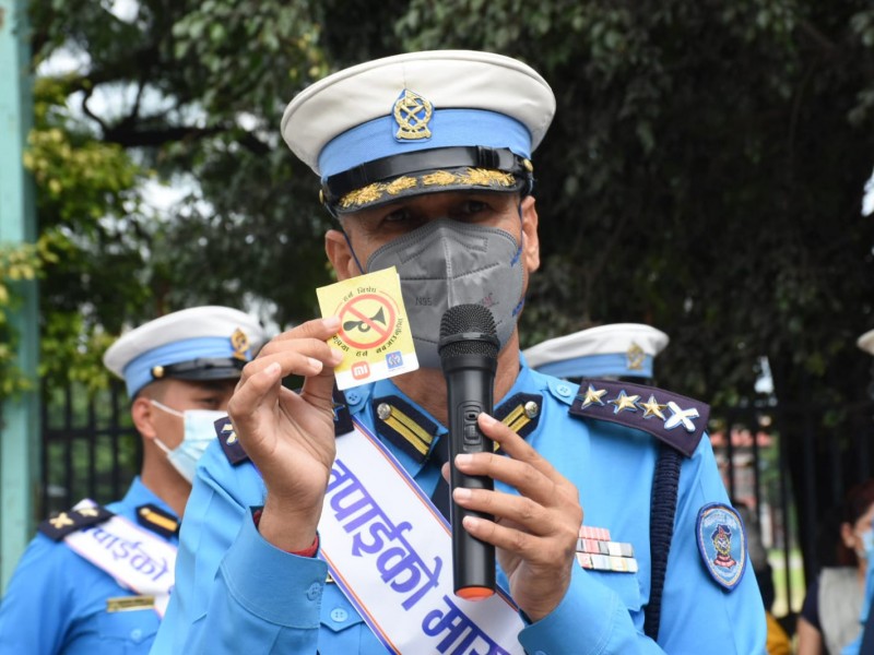 ट्राफिक प्रहरी पुरस्कृत