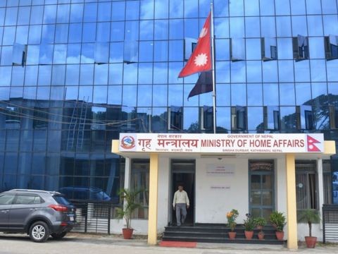 कार्यविधिविपरीत राखेका व्यक्तिगत सुुरक्षाकर्मी, सहयोगी फिर्ता गर्न निर्देशन