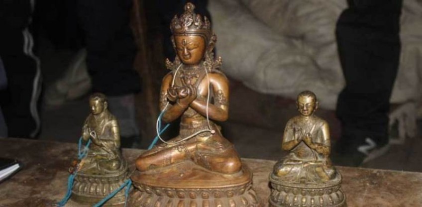 चोरी भएका मूर्ति भेटियो