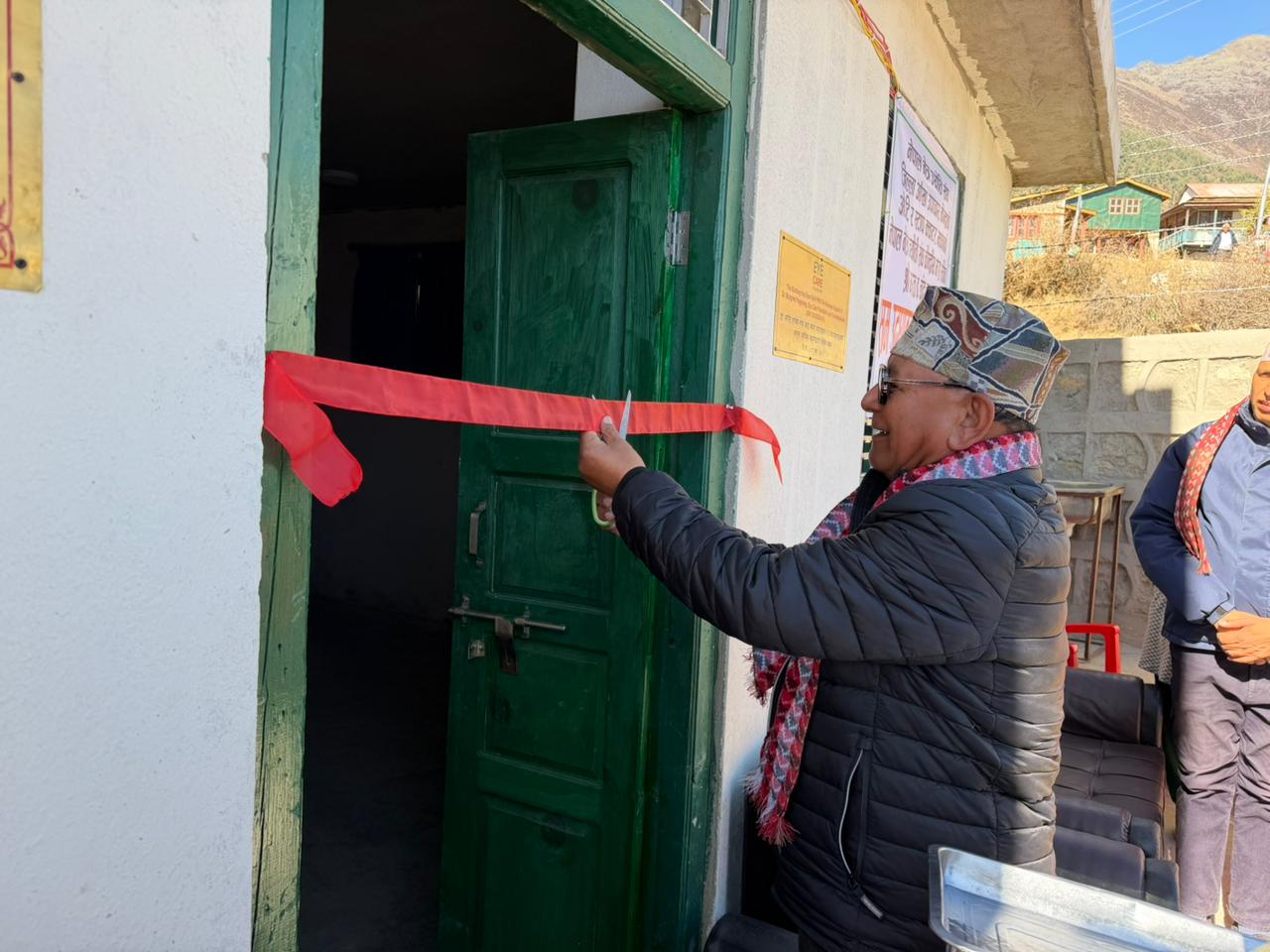 हुम्लामा आँखा उपचार केन्द्रको सुविधासम्पन्न भवन