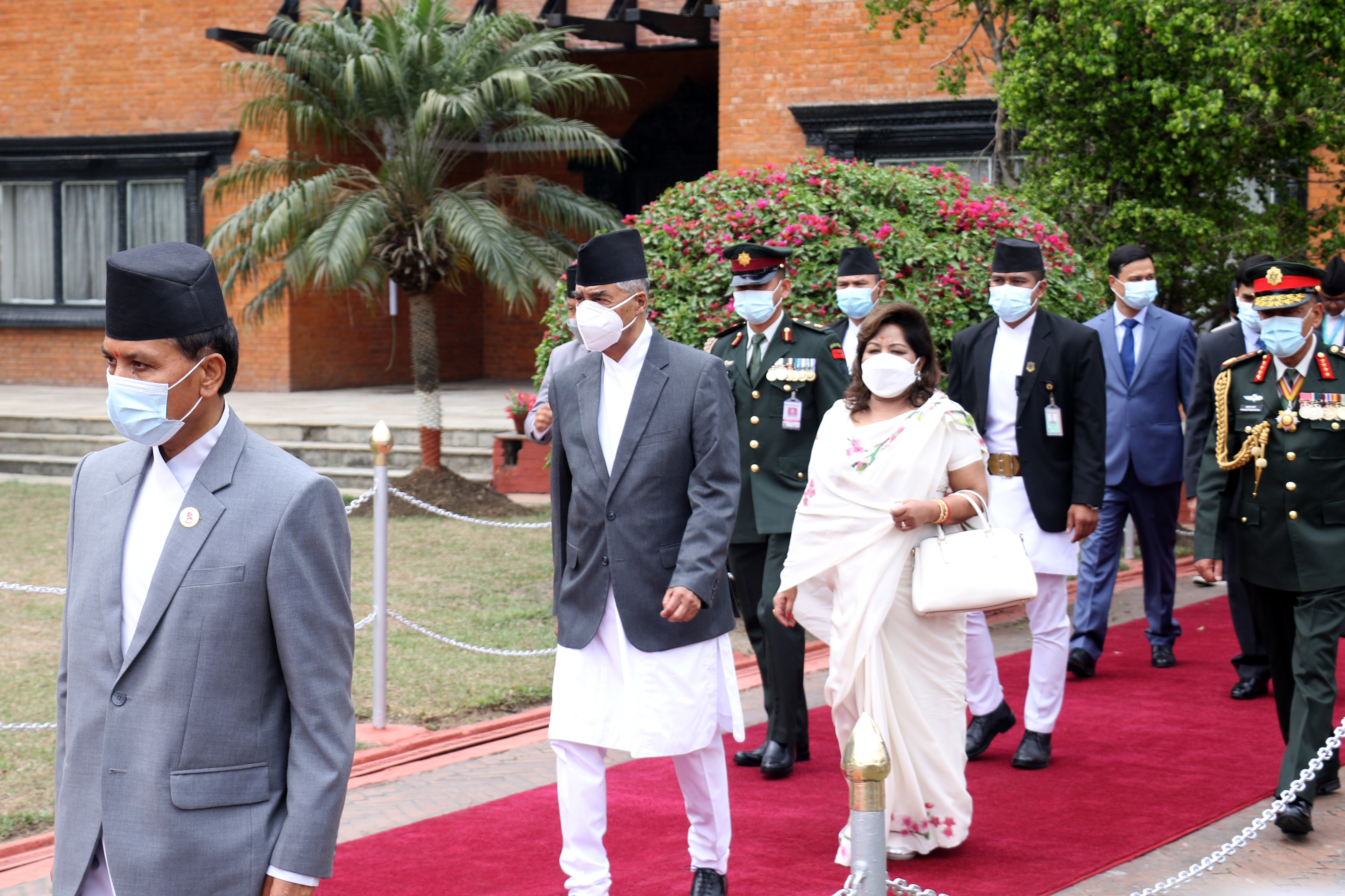 प्रधानमन्त्री देउवा नयाँदिल्लीमा