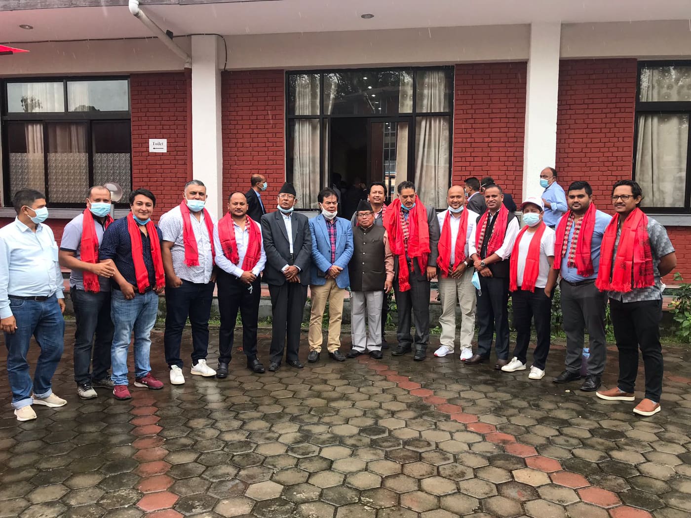 पर्यटन व्यवसायी कांग्रेसमा प्रवेश