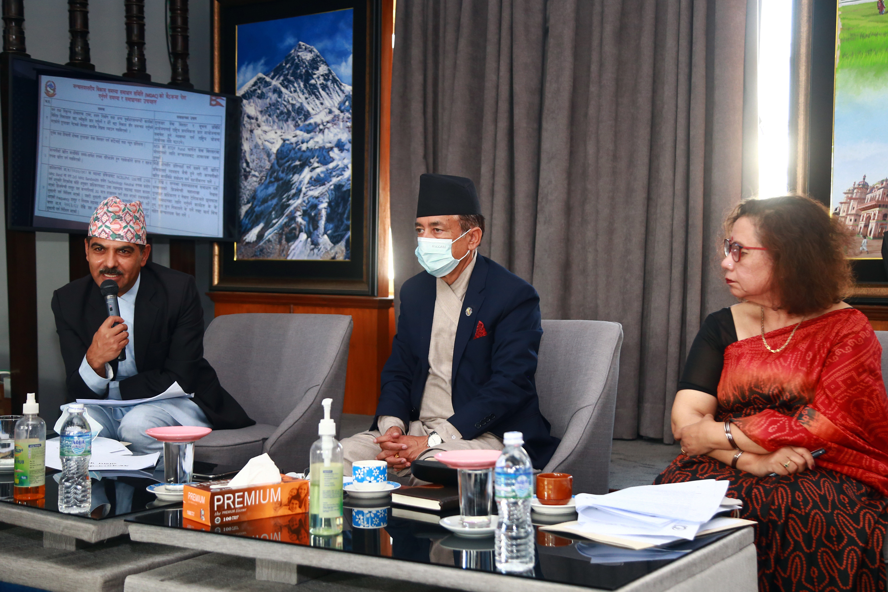 नतिजामुखी काम गर्न सञ्चारमन्त्रीको निर्देशन