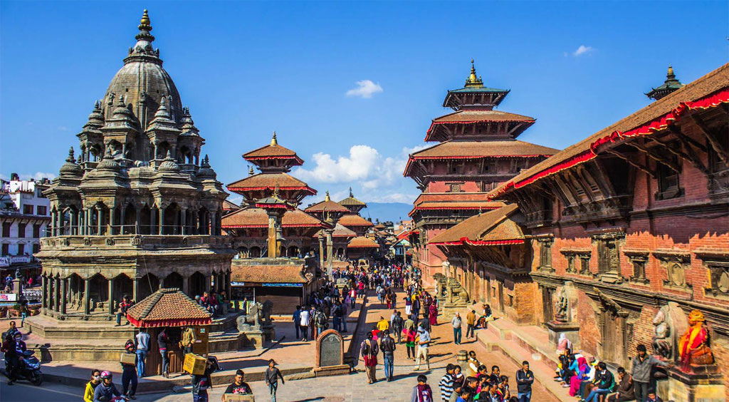 पाटनको प्राचीन अग्निशालामा तामाको छानो