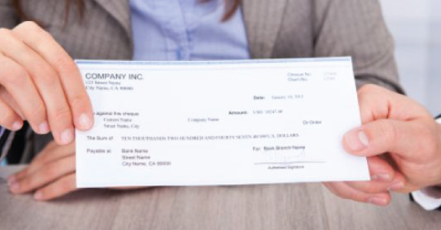 बड्डीचौरमा पक्राउ परेकाबाट ४५ लाखको चेक बरामद