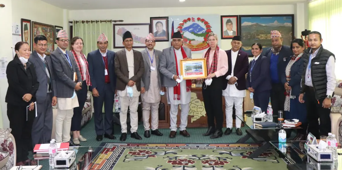 मुख्यमन्त्री र बेलायती राजदूत भेट