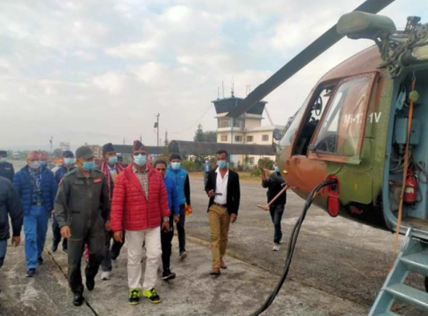 अग्निपीडितलाई राहत दिन मुख्यमन्त्री शाही मुगुमा