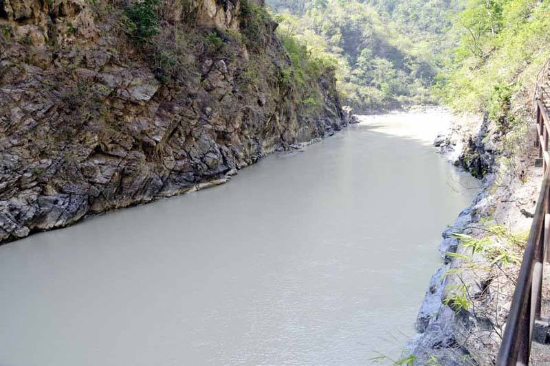 सर्च ट्याङ्क जाने पहुँच सुरुङ पूरा 