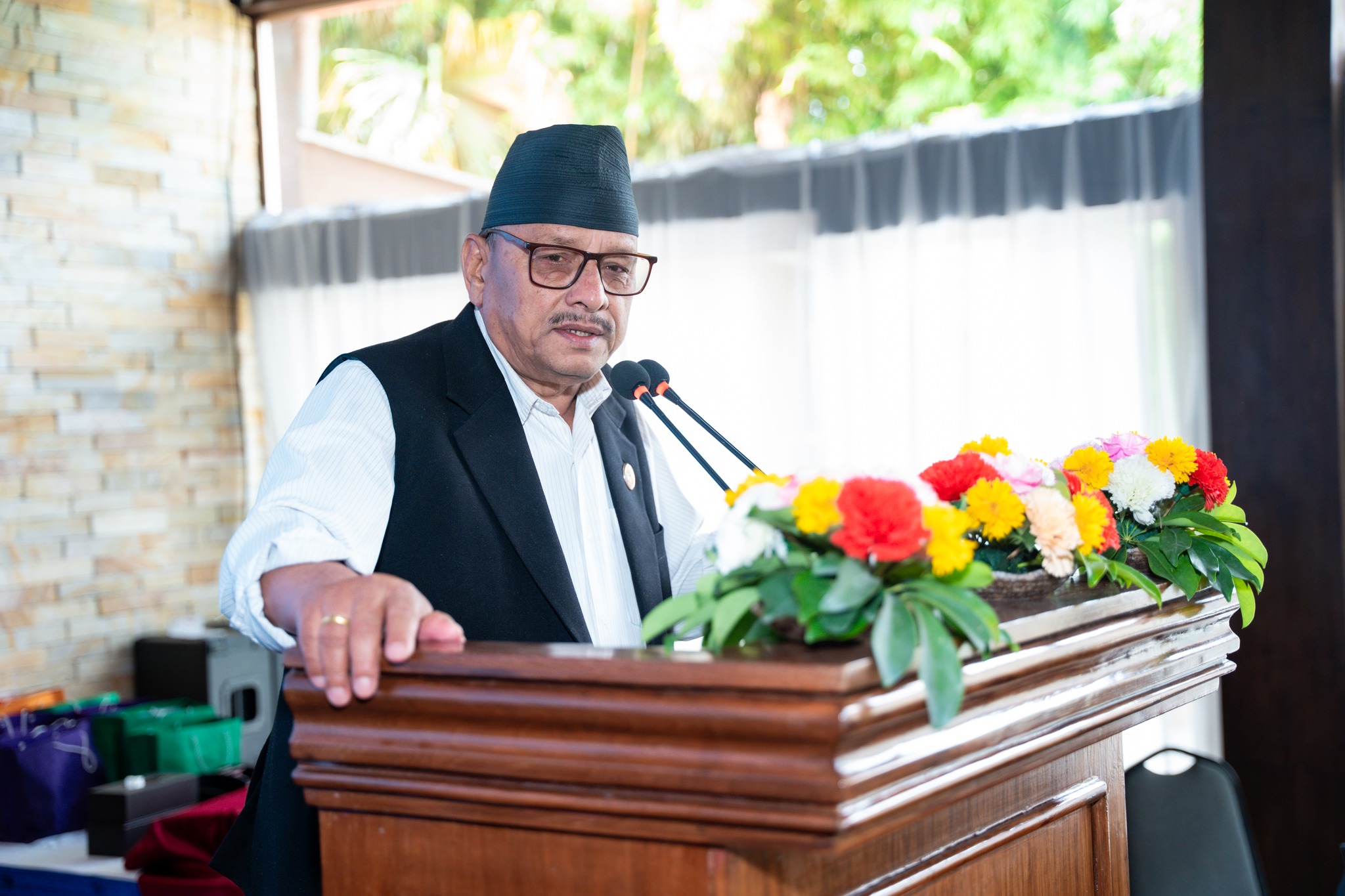  शिक्षालाई हल्का रूपमा लिने सोचले देश लथालिङ्ग भयो  :  सभापति थापा