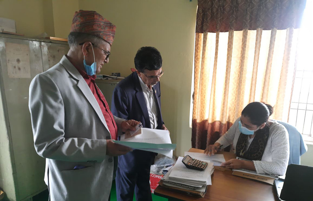 बागमतीमा एमालेका १२ सांसदले रोजे एकीकृत समाजवादी