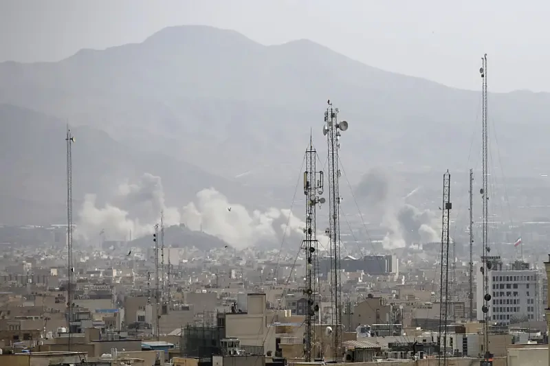 युद्धको समयमा ‘भ्रामक’ सूचना पोष्ट गरेको आरोपमा युएईबाट १ सय भन्दा बढी व्यक्ति पक्राउ