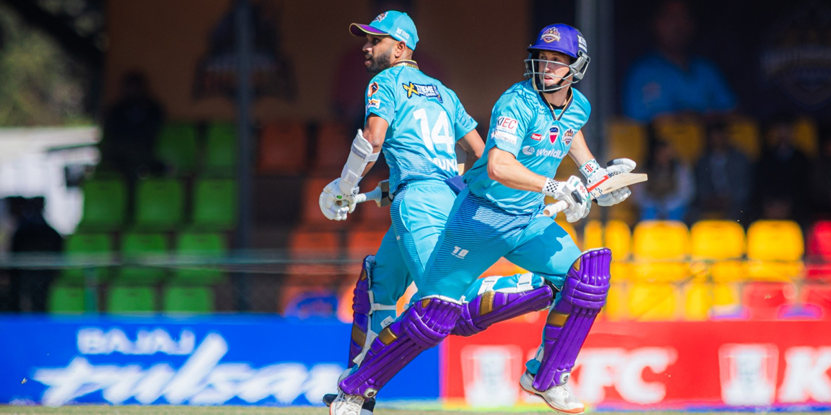 काठमाण्डुद्वारा चितवनसामु १४३ रनको लक्ष्य प्रस्तुत