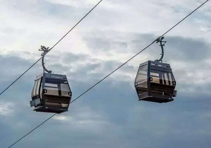 आइतबारबाट मनकामना केबुलकार चल्ने