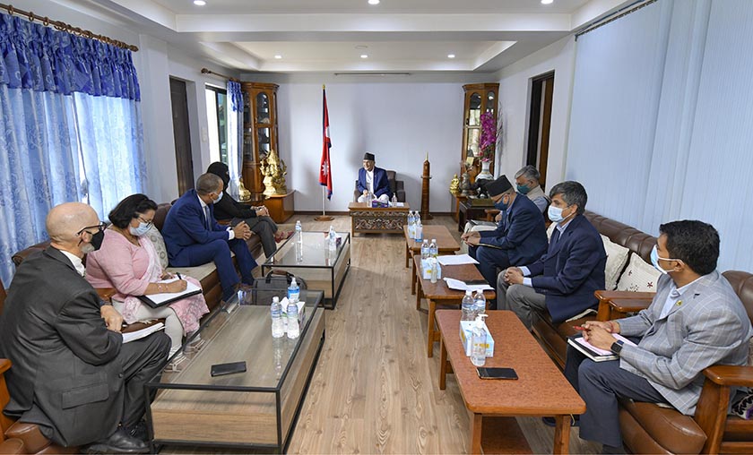 एमसीसी उपाध्यक्ष फातिम ओलीलाई भेट्न बालकोटमा