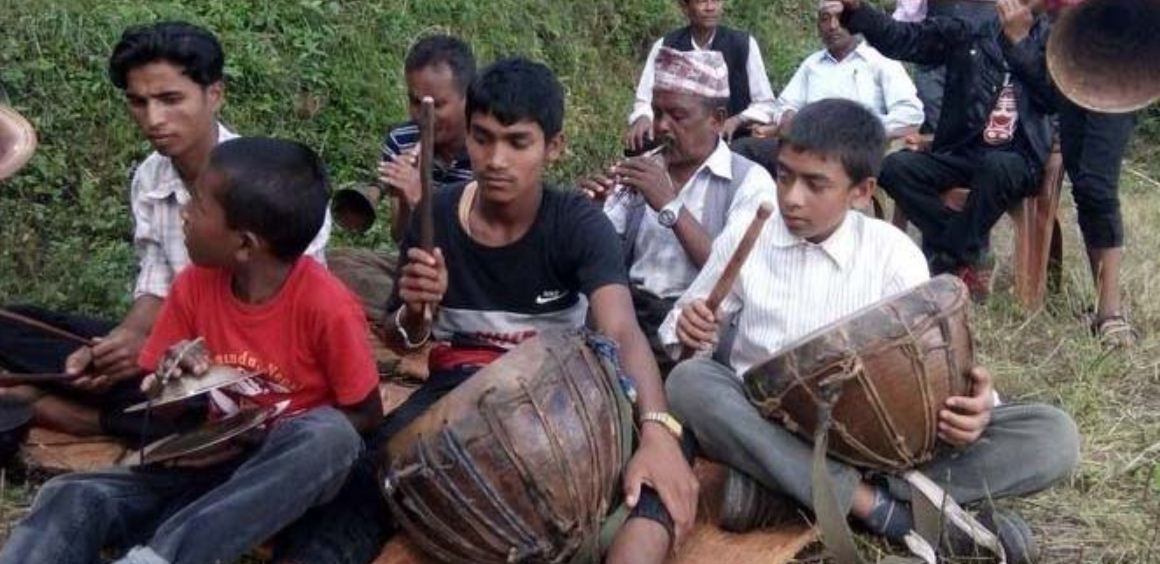 नौमती लोकबाजा संरक्षण गर्दै काठेखोला गाउँपालिका 