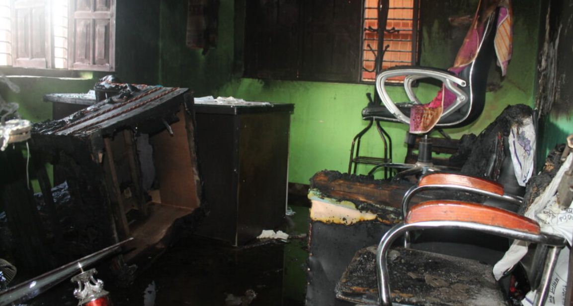 कसले लगायो वीरेन्द्रनगरको वडा कार्यालयमा आगो ? 