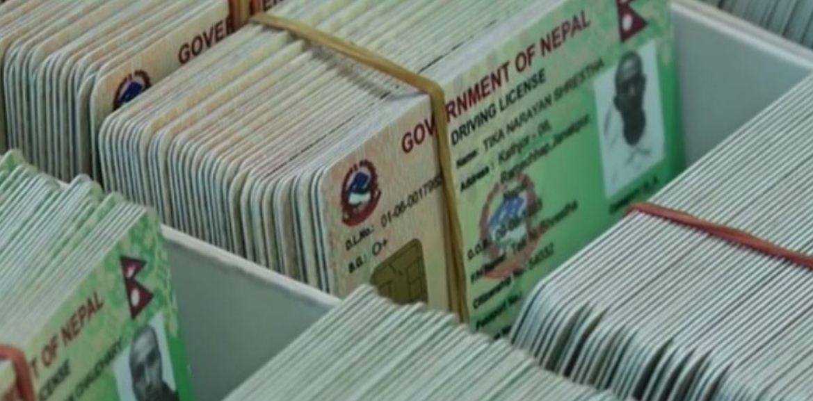 चालक अनुमतिपत्रको कार्ड डेढ महिनाभित्र आइपुग्ने 